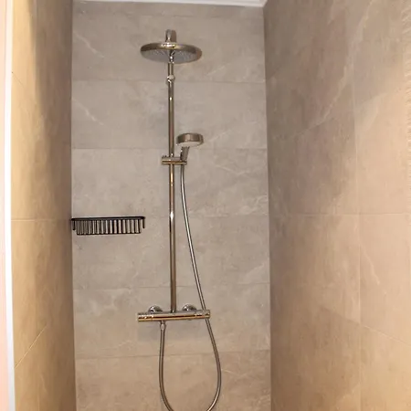 Le Relais De Lou 3* Jandrenouille